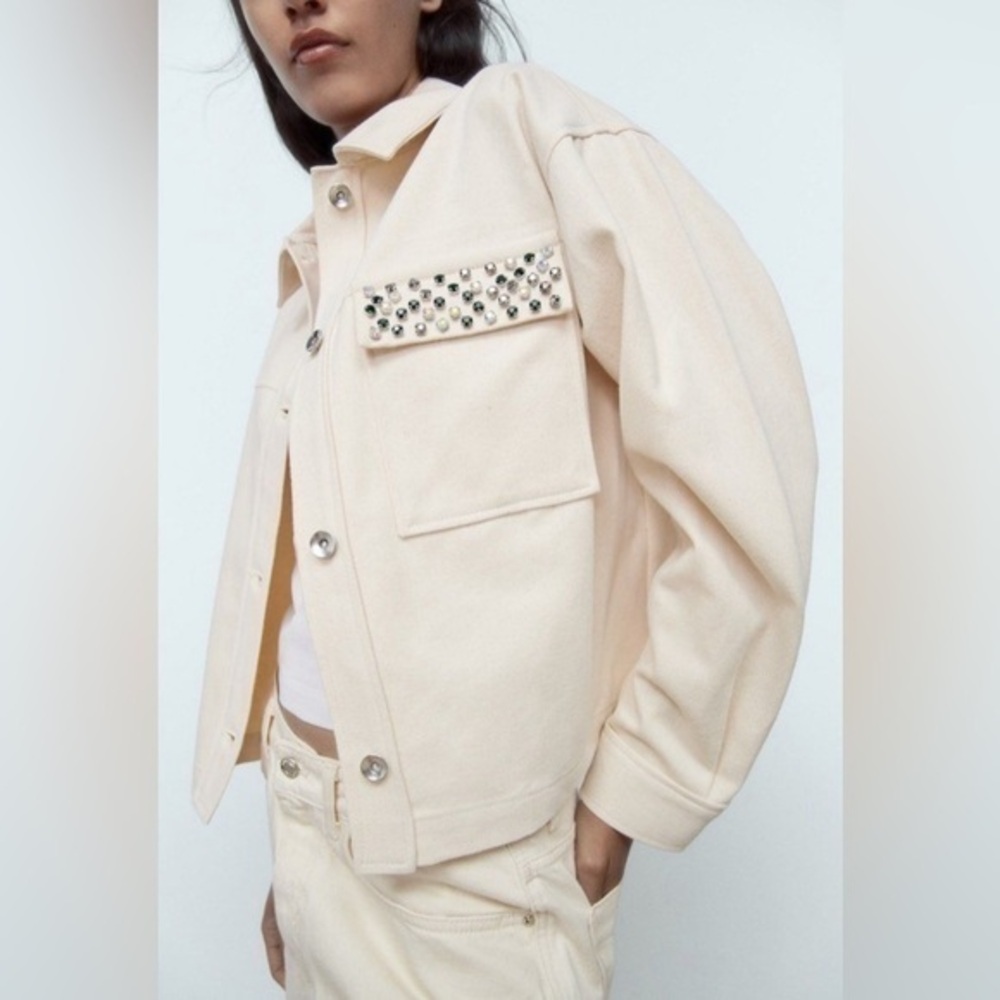 🆕 Zara Rhinestone Pocket Cropped Jacket